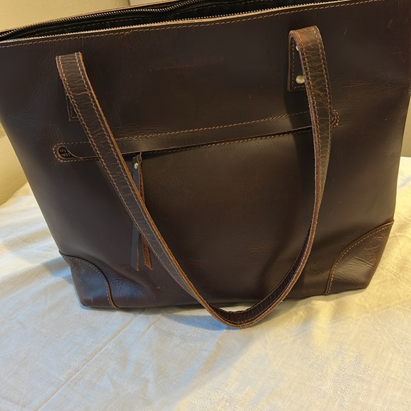 MONTANA HUDSON Eva Brown LARGE Leather Zip Tote - Picture 5 of 10